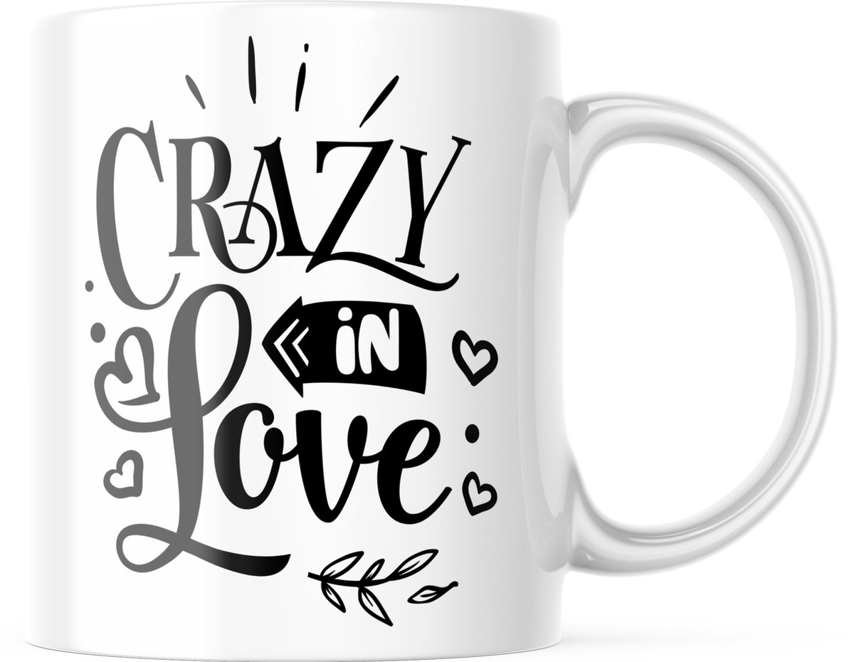 Valentijn Mok met tekst: Crazy in love | Valentijn cadeau | Valentijn decoratie | Grappige Cadeaus | Koffiemok | Koffiebeker | Theemok | Theebeker