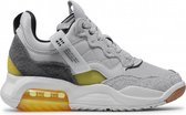 Sneakers Nike Air Jordan MA2 - Maat 36.5