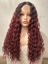 Synthetische curly hair middle part wig kleur ombre red 60cm