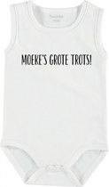 Baby Rompertje met tekst 'Moeke's grote trots' | mouwloos l | wit zwart | maat 50/56 | cadeau | Kraamcadeau | Kraamkado