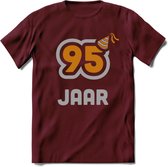 95 Jaar Feest T-Shirt | Goud - Zilver | Grappig Verjaardag Cadeau Shirt | Dames - Heren - Unisex | Tshirt Kleding Kado | - Burgundy - XL