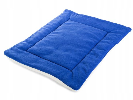 Blauw hondenkussen met witte rand.