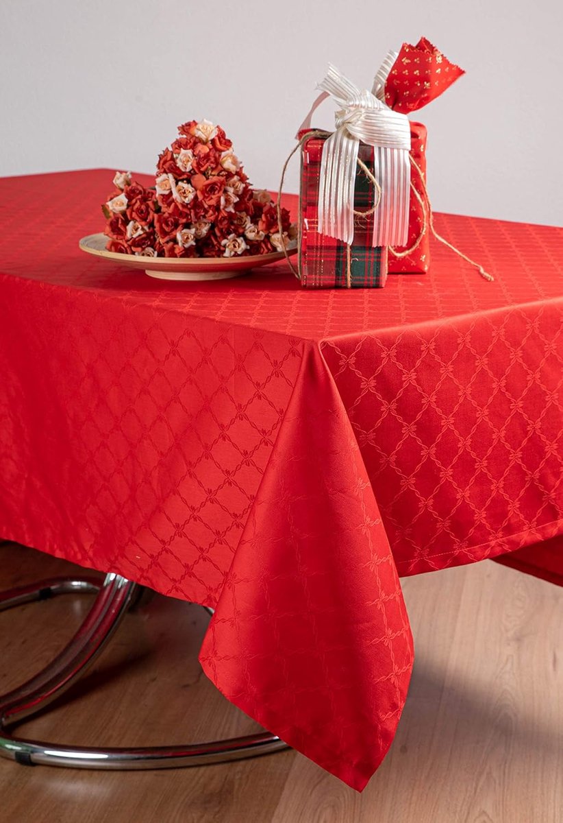 Tafelkleed met Servetten - Linnen Set - Dineren Thuis - Jacquard Geweven - 180x270 cm - Servizio