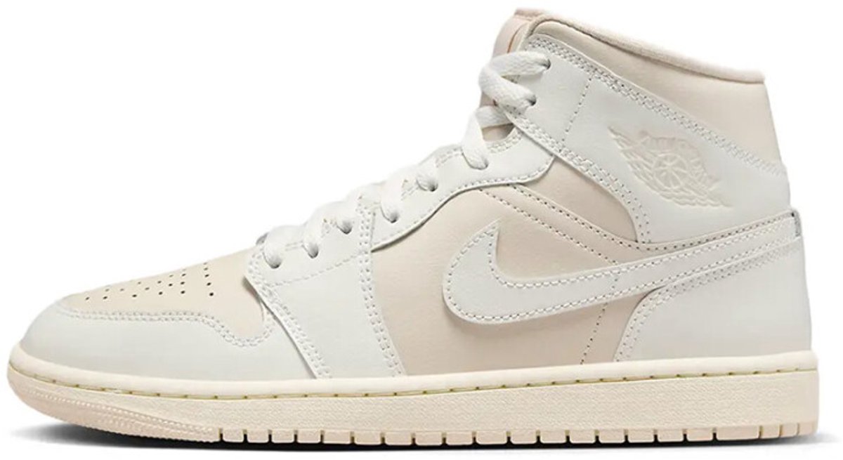 Nike Air Jordan 1 Mid - Maat 42.5 - Beige / Wit - Sneakers Unisex