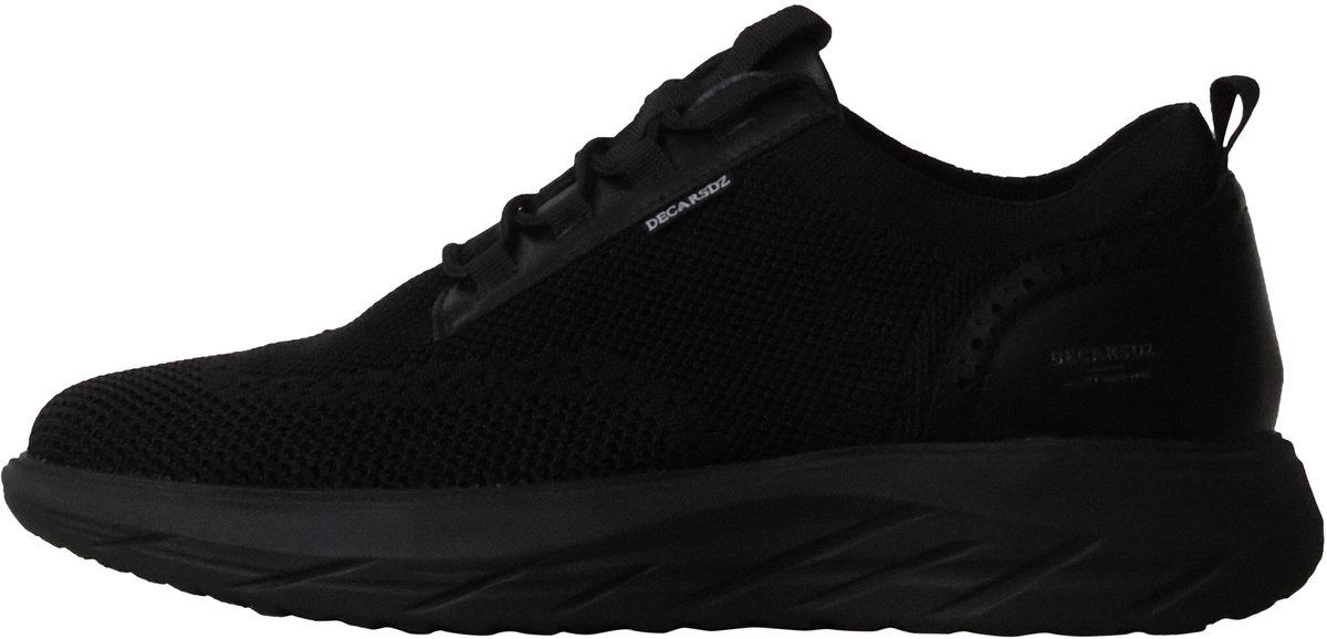 Sneakers met veters
