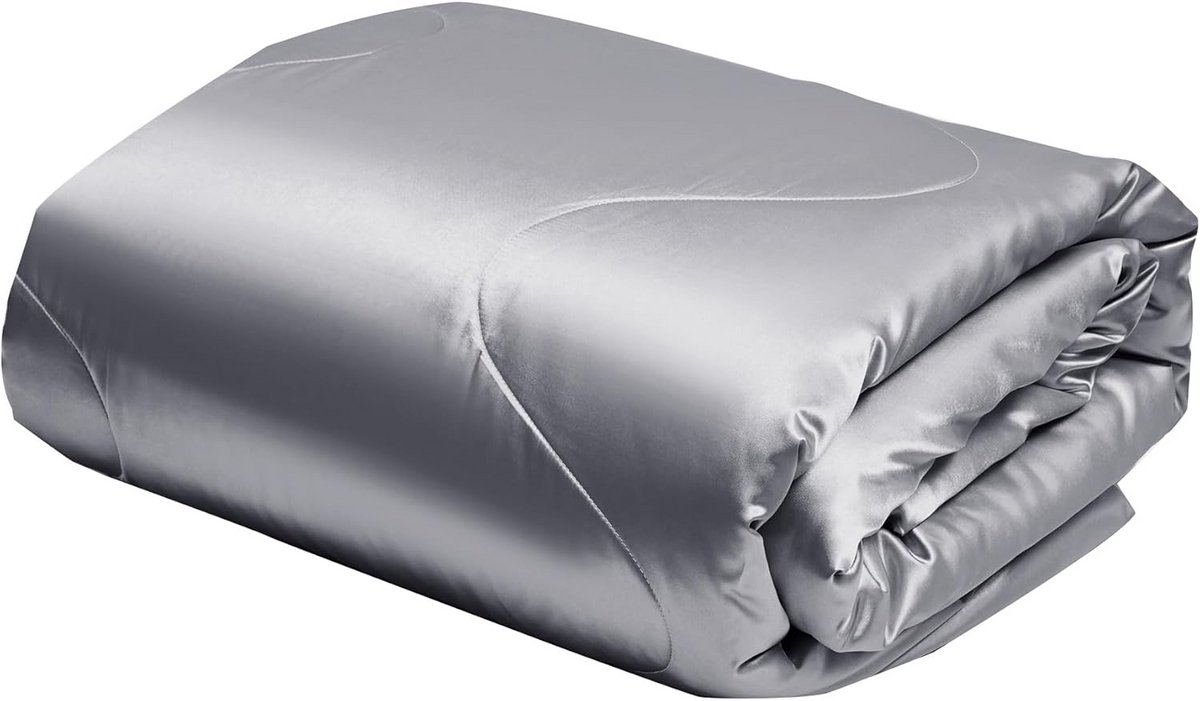 Satijnen Dekbed - Zomerdekbed Zijde - Lekker Slapen - Glad Glanzend Materiaal - 200x200 cm