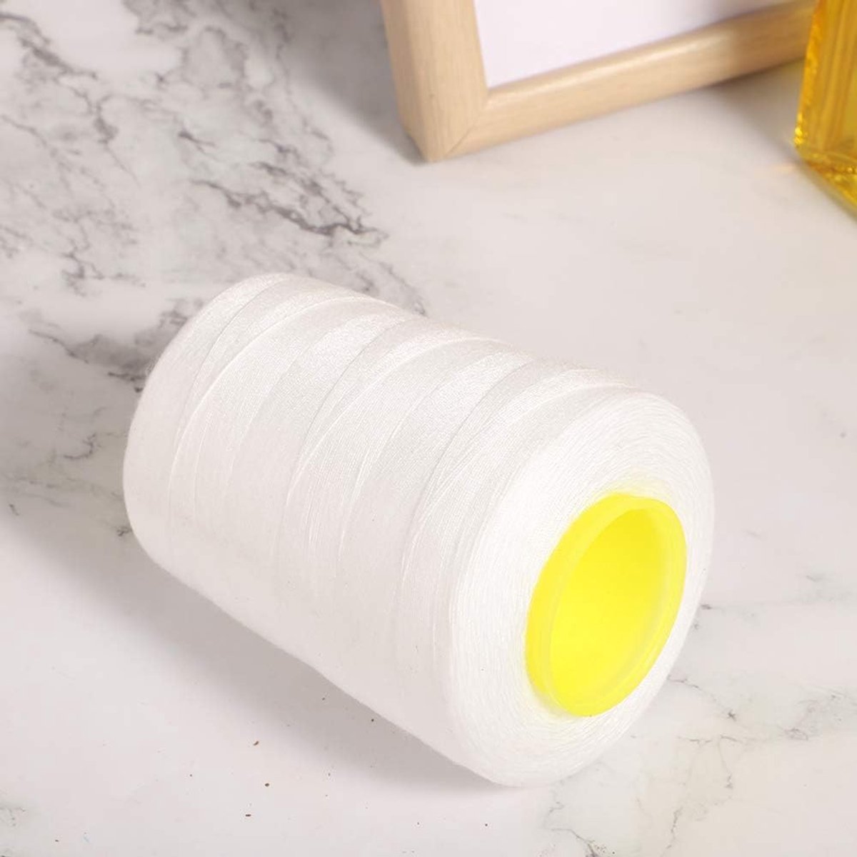 Naaimachine Draad - Polyester Garen - Hand Naaien - 8000 Meter Lengte - 218 Gram - Wit