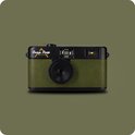 Zwarte digitale camera met groene lederlook voorkant, lens en een 'Camp Snap' logo.