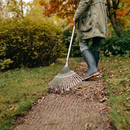 Fiskars Ergonomic Serie - Bladhark - Ergonomisch Ontwerp - Aluminium Stok - Stalen Tanden — afbeelding 2