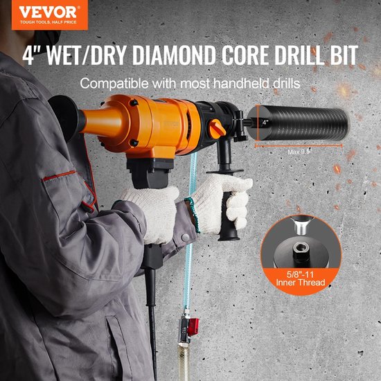 Man met VEVOR 4" diamantkernboor met 5/8"-11 binnendraad, compatibel met de meeste boormachines.