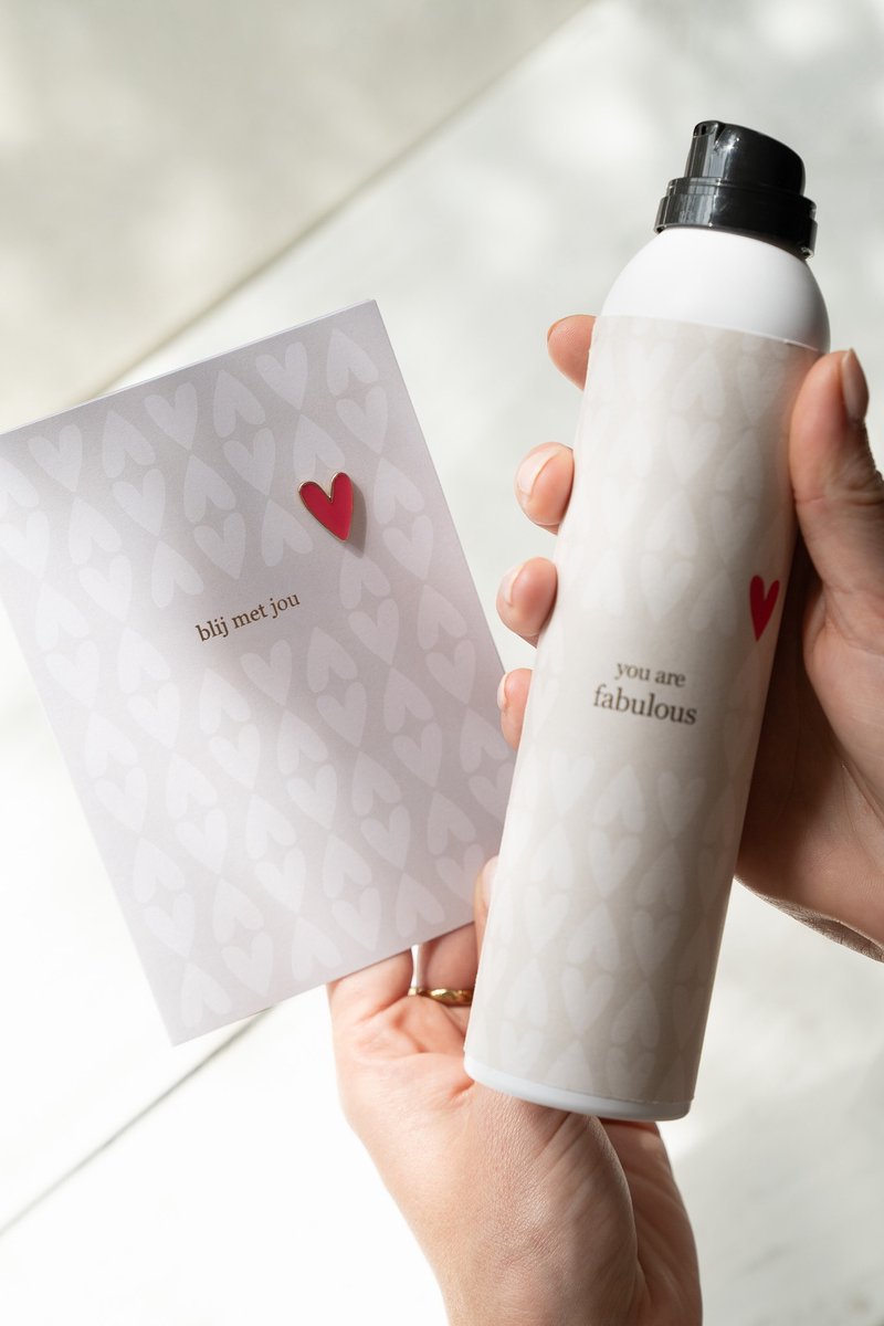 Zusss Cadeauset Doucheschuim Met Wenskaart Blij Met Jou - Verjaardag - Cadeau Dames Doucheschuim Zand