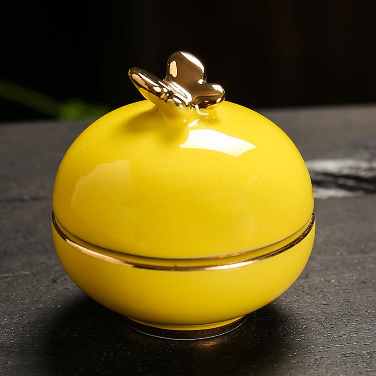 Mini Urn Keramiek Vlinder -Geel (20 ml)