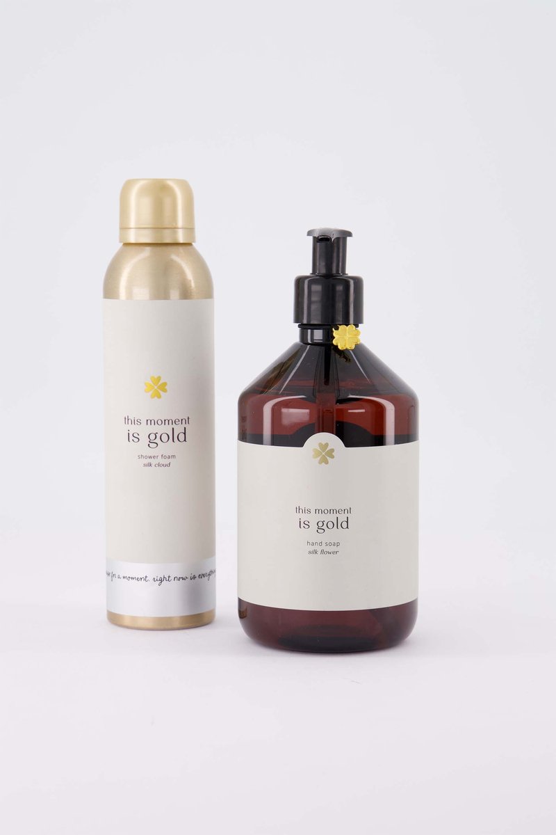 Zusss Set Van Handzeep En Doucheschuim 'This Moment Is Gold' - Verjaardag - Cadeau Wit