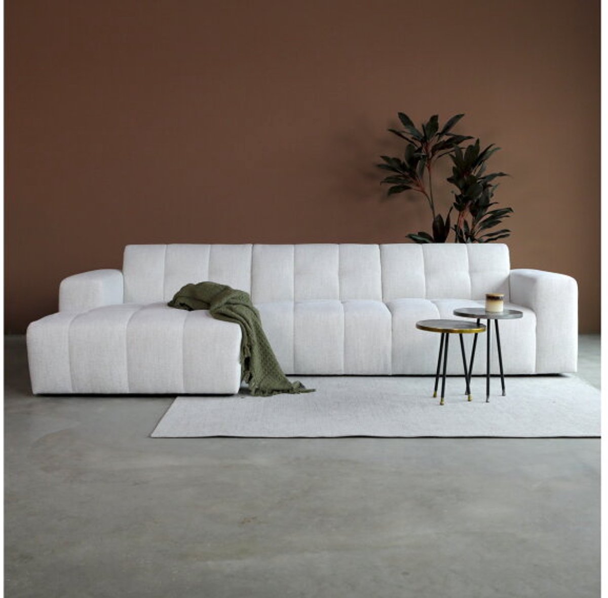 Meubelplaats PEPP interiors WAVE hoekbank met chaise longue links - stof Modesto 492 wit - 305x155x80 cm
