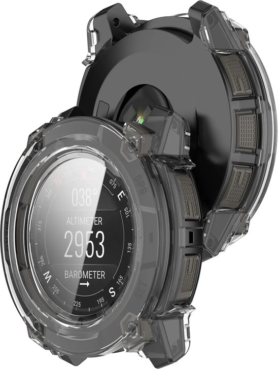 Transparante beschermhoes op een zwarte smartwatch, scherm toont kompas, altimeter en barometer.