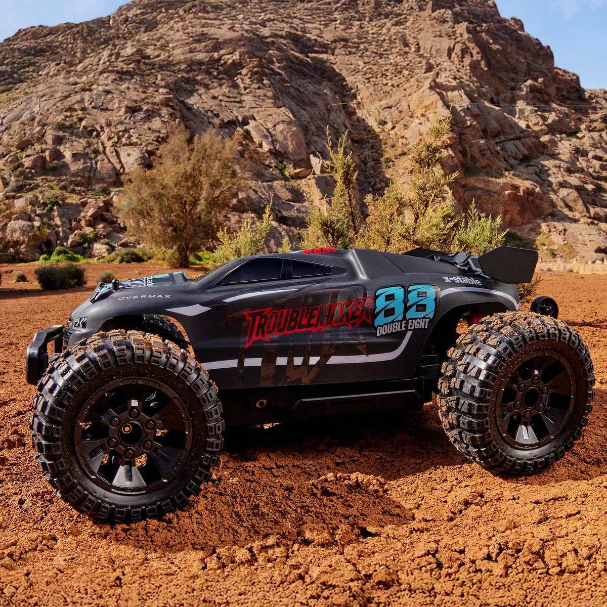 Overmax X-Stable RC auto / RC car – 35 km/h – 4x4 Monster Truck – 1:10 – metalen aandrijving – olie-schokdempers – dubbele LED verlichting – 2 accu’s (tot 40 min rijtijd) – instelbare besturing – actieve rem – offroad terrein model - Bestuurbare Auto — afbeelding 10