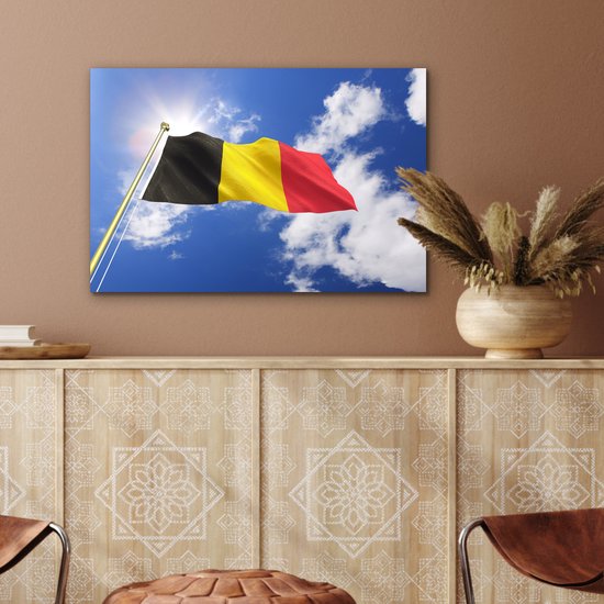 Le drapeau de la Belgique flotte dans les airs Aluminium 60x40 cm - Tirage photo sur Aluminium (décoration murale en métal)