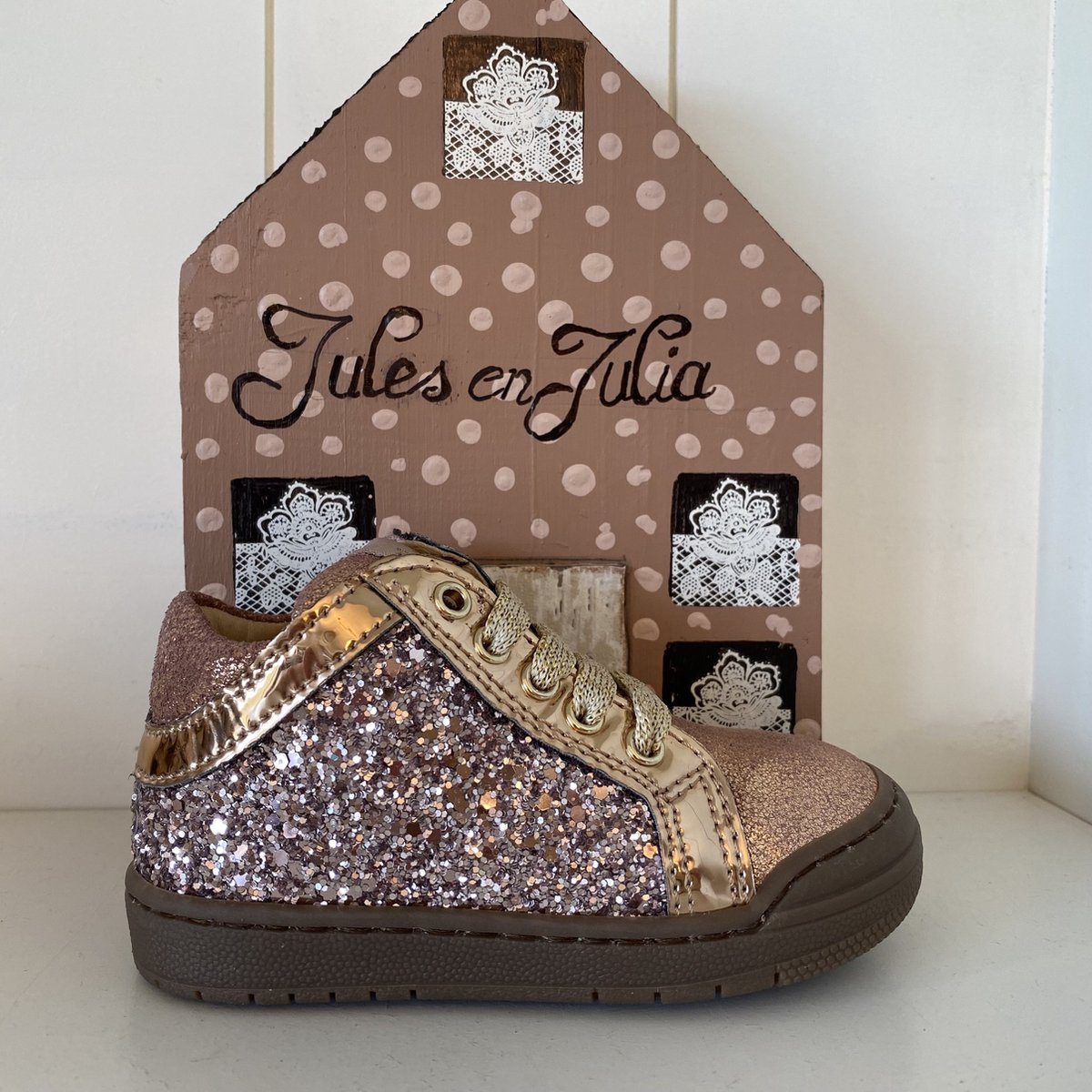 Lunella Meisjessneaker glitter met beschermtop