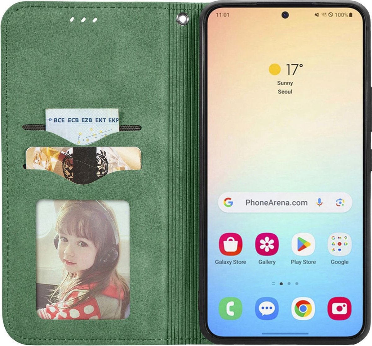 Mobigear Telefoonhoesje geschikt voor Samsung Galaxy S25 Hoesje | Mobigear Retro Slim Bookcase Portemonnee | Pasjeshouder voor 2 Pasjes | Telefoonhoesje voor Pinpas / OV Kaart / Rijbewijs - Groen