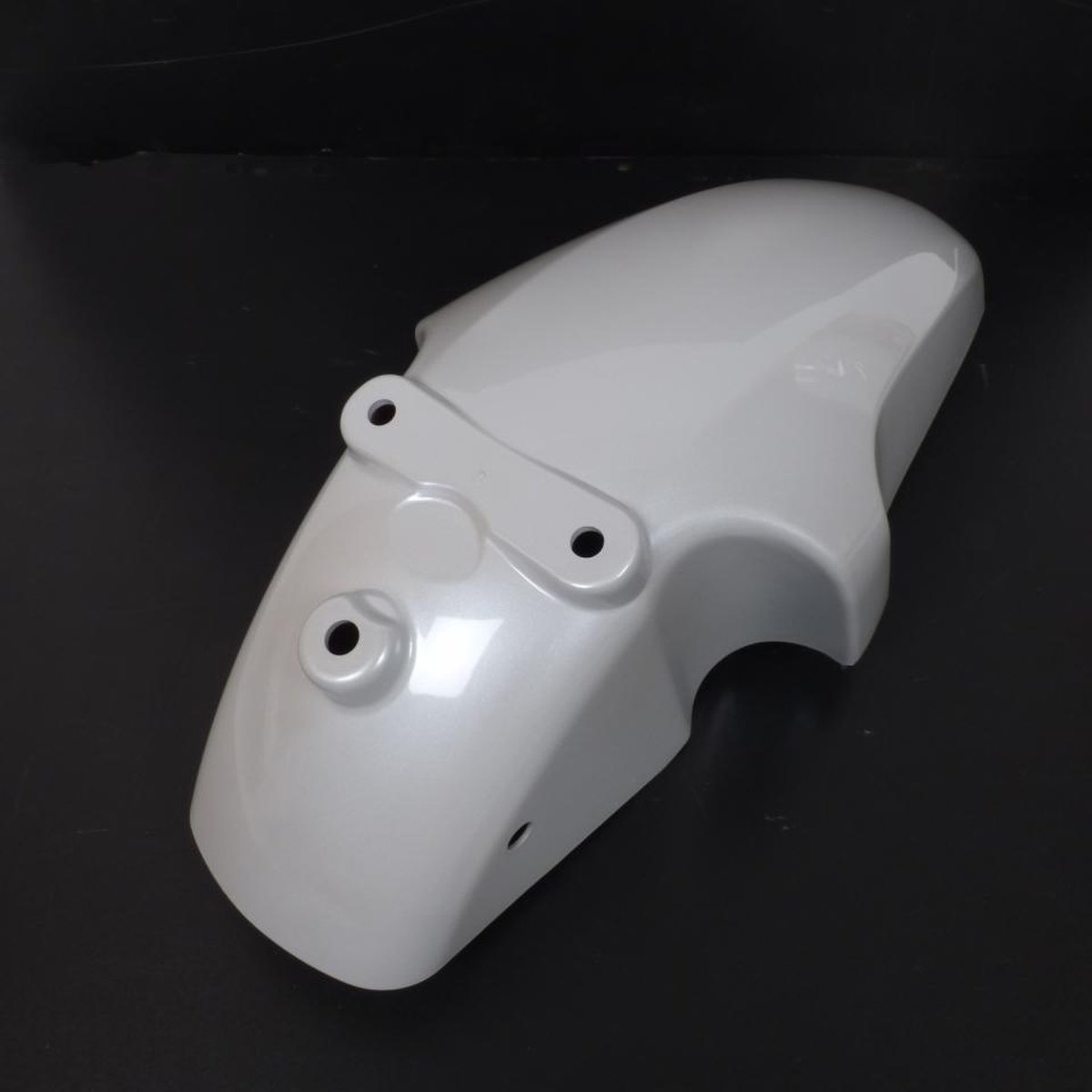 voorspatbord one white pearl voor scooter honda 125 sh i 2005-2008 nieuw