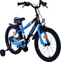 Blauwe en zwarte kinderfiets met zijwieltjes, spiegelende stickers en 'SPORTIVO' tekst.