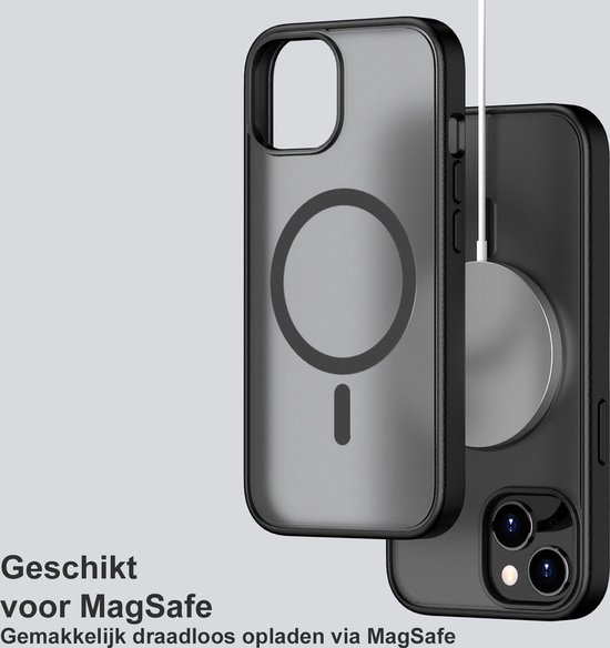 Coque noire mate transparente pour iPhone 13, solide et élégante.