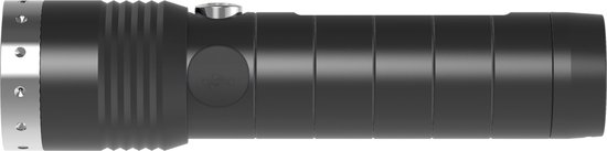 Zwarte zaklamp met zilverkleurige details aan de voorkant en een geribbelde grip.