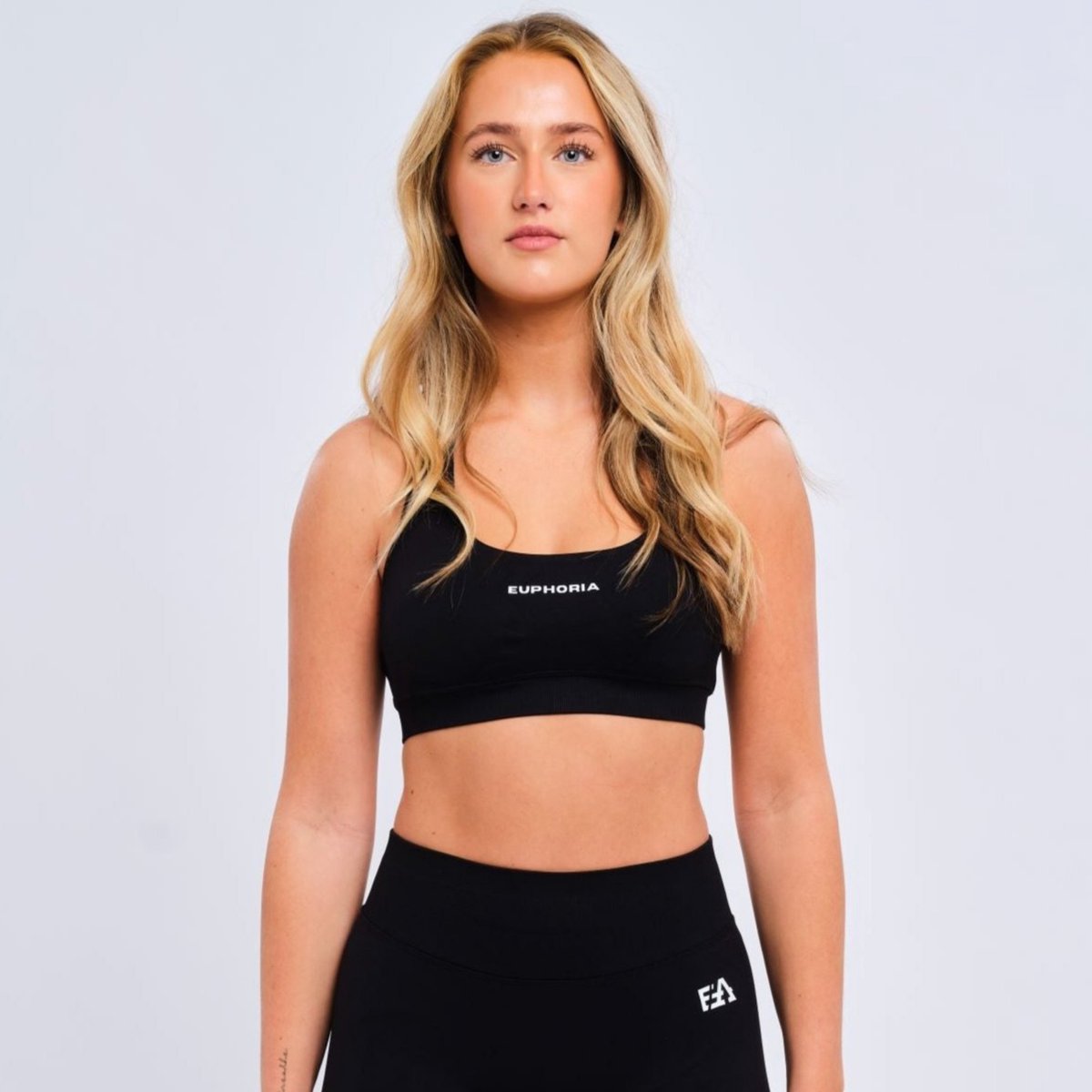 Euphoria Sport BH - Sportkleding Dames - Zonder Beugel - Uitneembare Pads - Vochtafvoerend - Zwart - Maat S