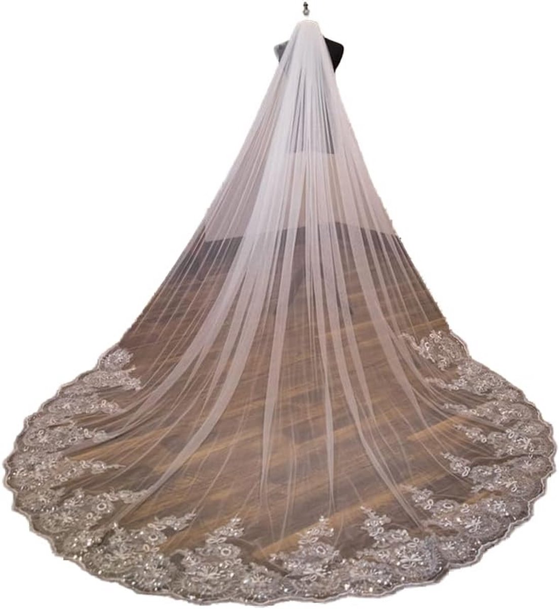 Lange Bruidssluier van 3 Meter met Kant en Pailletten - Zachte Tule voor Bruidslooks