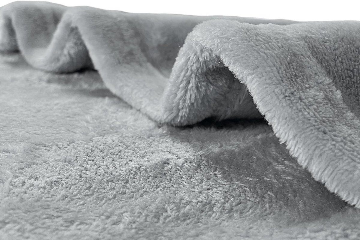 Extra Zachte Flanel Fleece Plaid - Warm en Comfortabel voor Bank en Bed - Grijs 152x203 cm