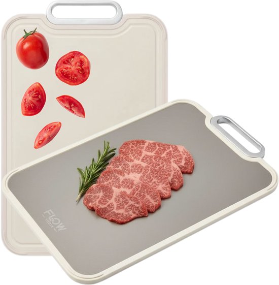 Flow Goods Titanium Snijplank - Dubbelzijdig - Snijplanken - Microplastic Vrij - Antislip - Raspfunctie en Sapgeul - Vaatwasserbestendig - 39.0 x 26.5 cm