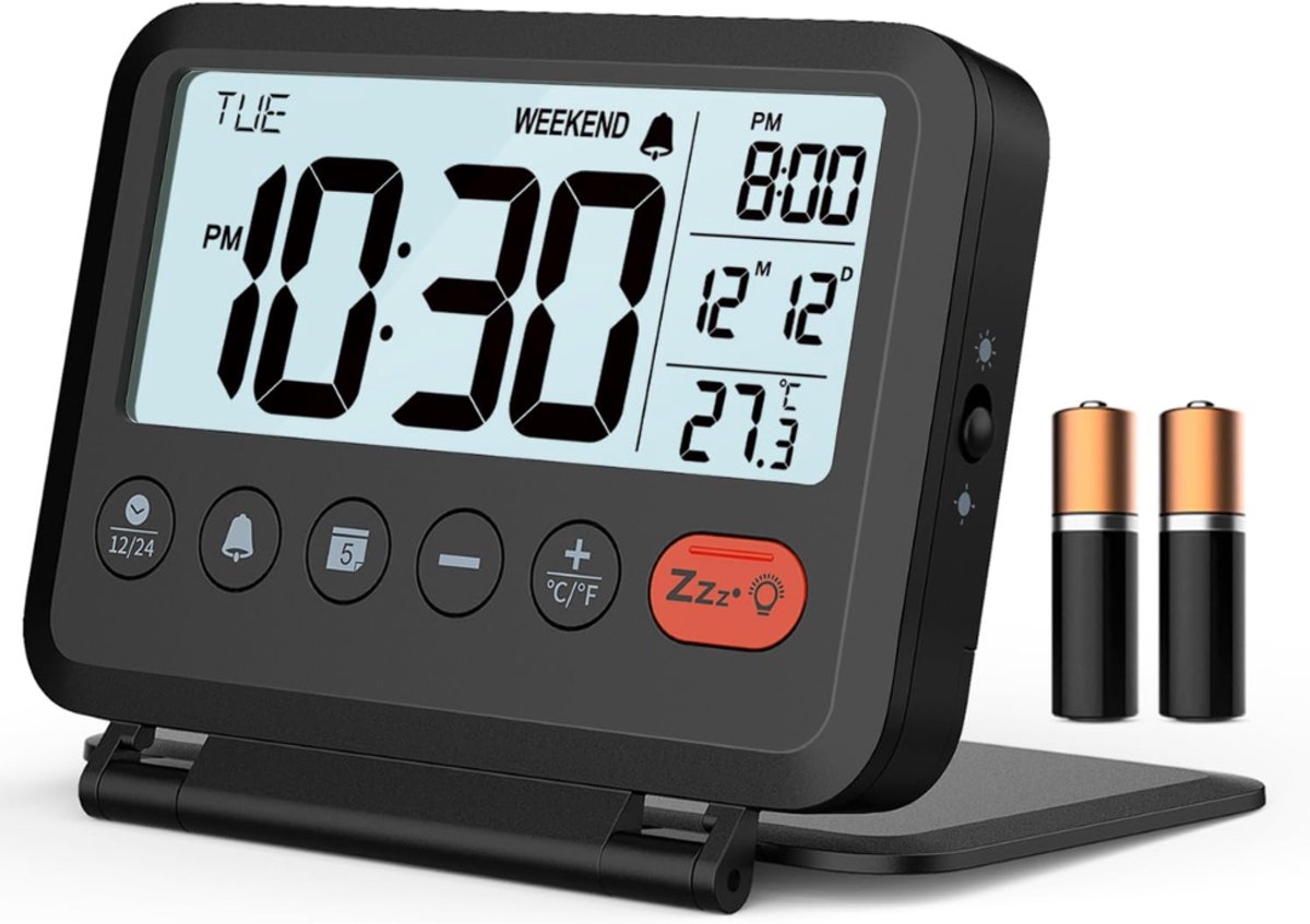 Aura® Dementieklok – Digitale Klok met Alarmfunctie – Kalenderklok met Digitale Wekker - Zwart- 11cm x 4cm x 9cm