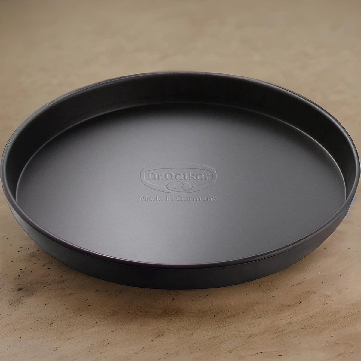 Pizza Bakplaat - Bakvorm Rond - Oven Gebruik - Antiaanbaklaag - 20 cm Diameter - Zwart