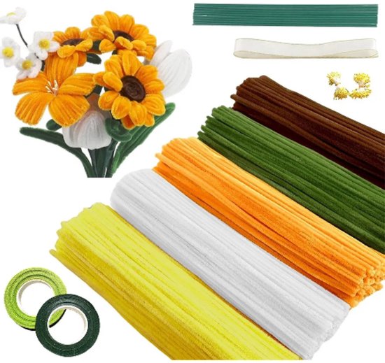 Fleurs séchées, fil chenille, ruban et ciseaux pour la fabrication de fleurs.