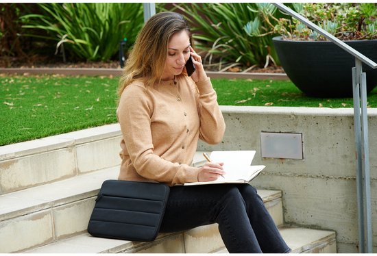 Kensington EQ 12" Laptop Sleeve - Housse pour ordinateur portable - Zwart