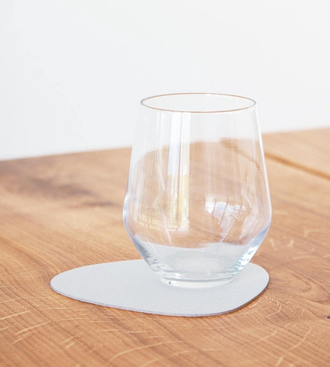 Set van 13 cm Glazen Onderzetters in Echt Leer - Waterbestendig & Duurzaam