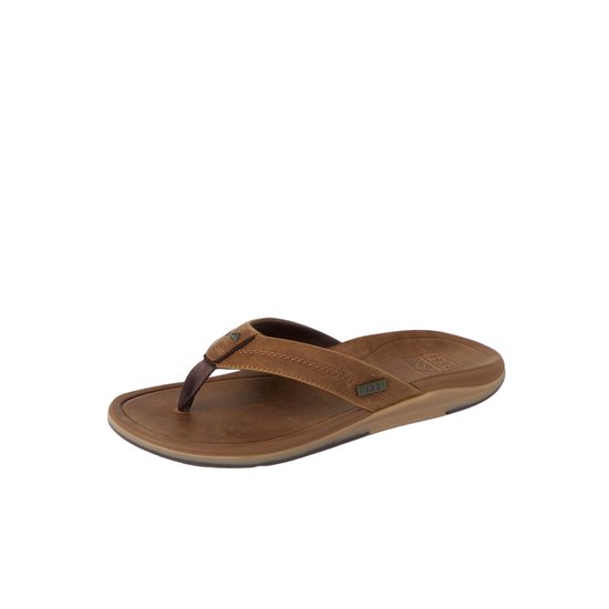 Bruine leren Reef teenslipper met suède bandjes en een rubberen zool.
