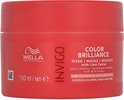 Een rode pot Wella Professionals Invigo Color Brilliance masker voor gekleurd haar.
