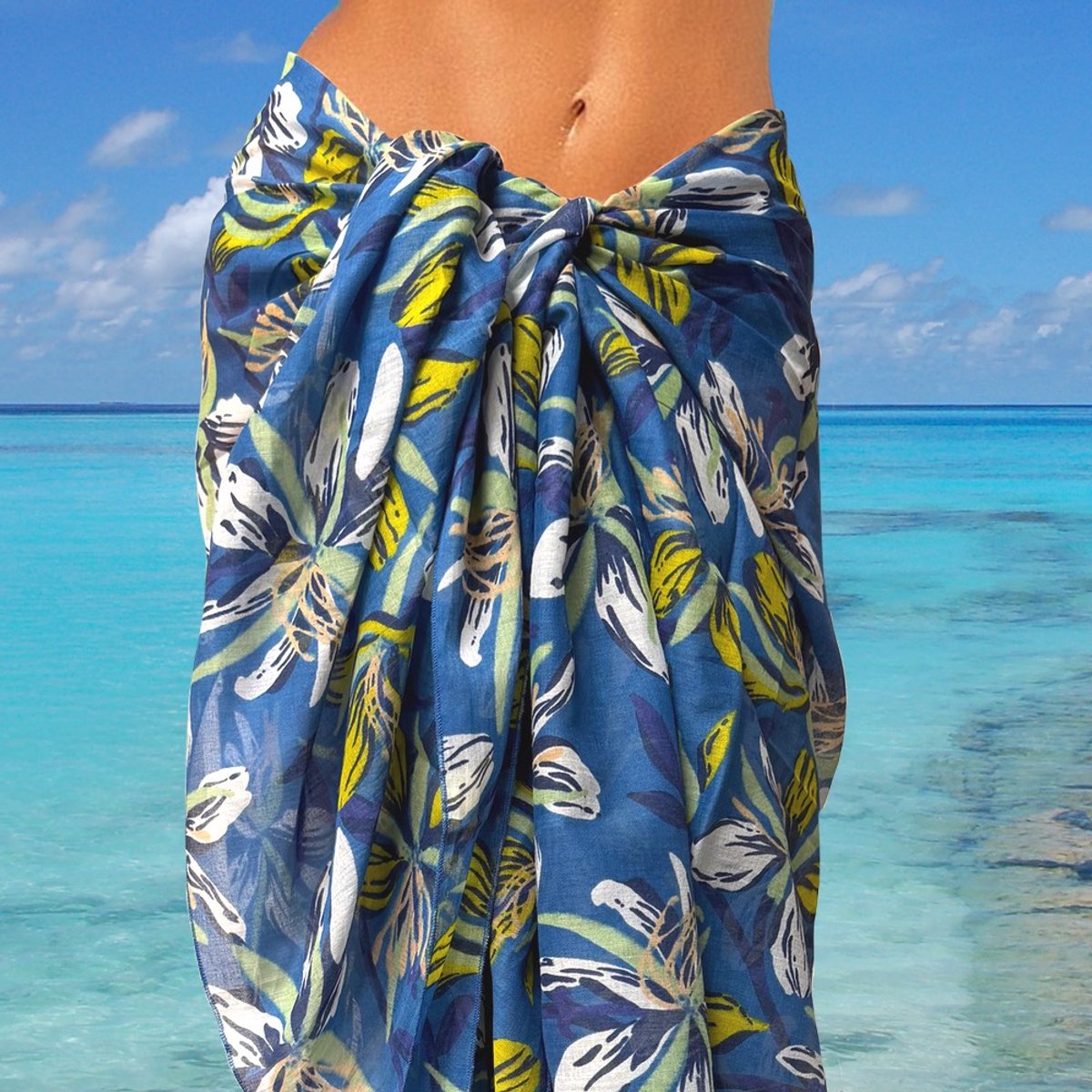 Zen Ethic pareo Myra Blue - sarong omslagdoek met blauwe bloemenprint