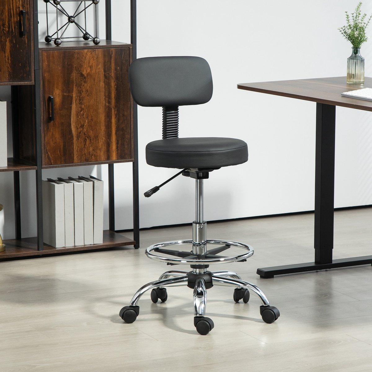 HAUSS SPOLE Bureaustoel 52 x 52 x 78-92 Cm - In Hoogte Verstelbaar Met Voetring - 360 Graden Draaibaar - Kunstleer - Zwart