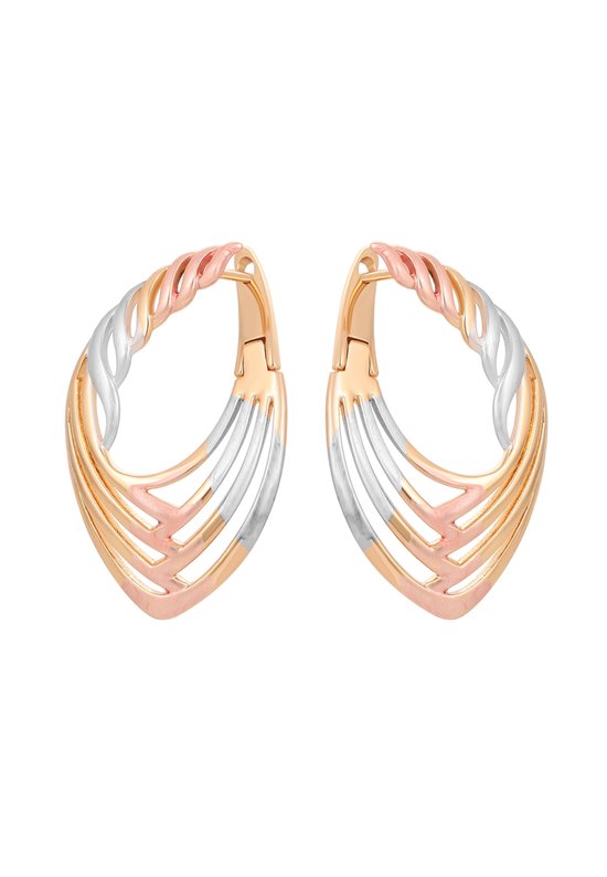 Oorbellen van driekleurig goud met gedraaide ringen en een gestreept, gelaagd ontwerp.