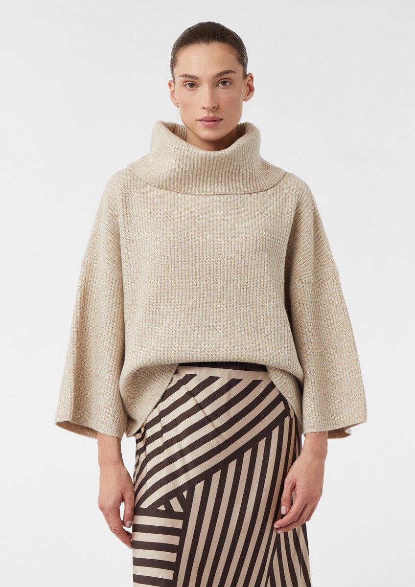 comma - female - Indoor poncho