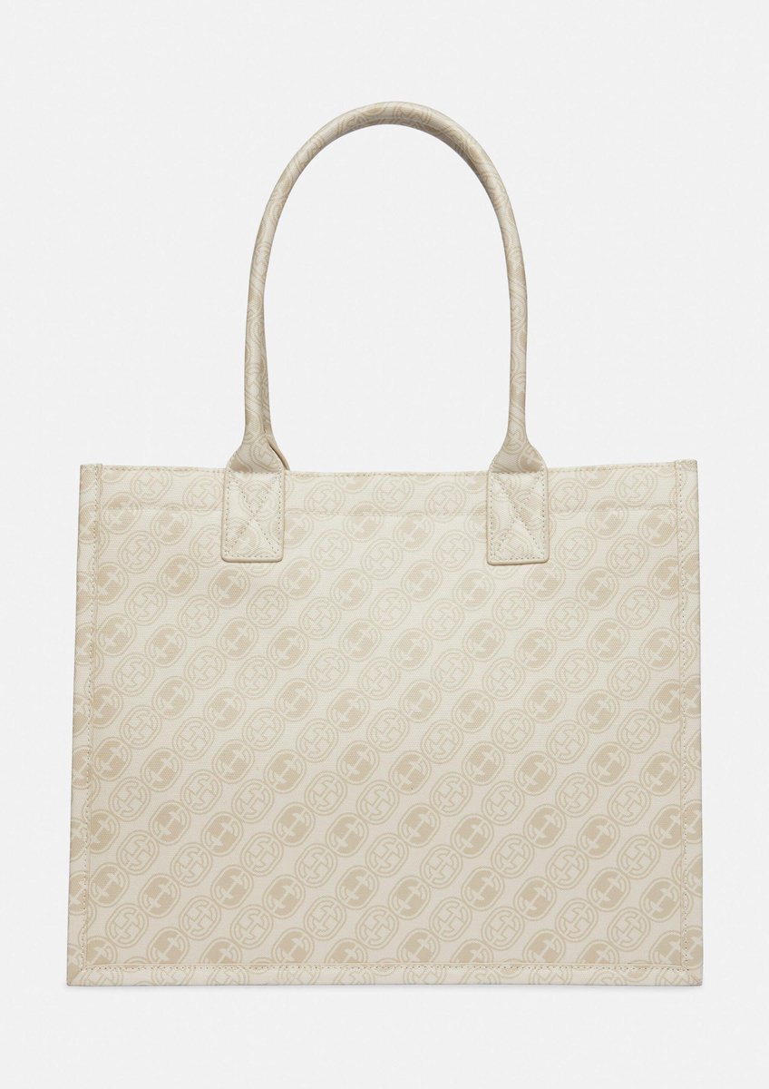 comma Shopper