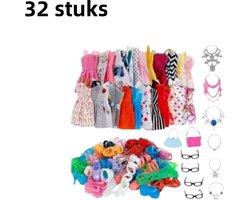 Ensemble de 32 pièces - Vêtements de déguisement pour poupées - Vêtements, chaussures, sacs, chaînes - Bijoux et accessoires - Robes, robes de soirée, jupes - Couleurs Diverse