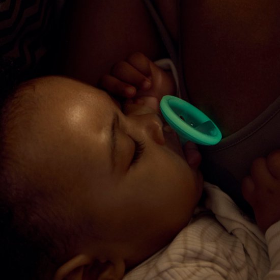 Tommee Tippee Nacht borstachtige fopspeen - 4 Stuks - 0-6 maanden - op huid lijkende textuur - BPA-vrij van Merkloos — afbeelding 5