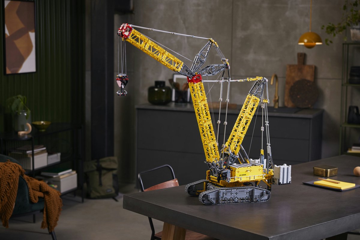 LEGO Technic Liebherr Rupsbandkraan LR 13000 Kraan met Afstandsbediening voor Volwassenen - 42146 — afbeelding 13
