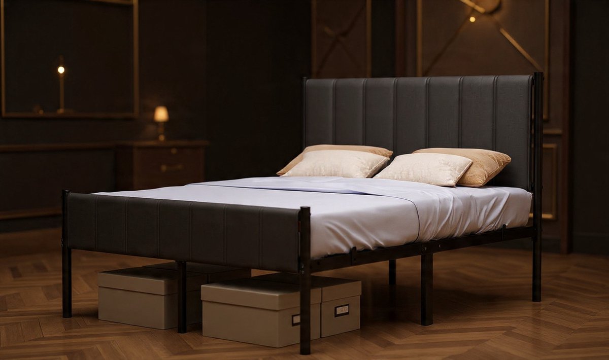 LuxComfort SteelDream 140x200 Tweepersoons Bedframe met Luxe Gewatteerd Hoofdeinde – House&Garden Stalen Design Bed met 500kg Draagvermogen, Geluidsarm, Minimalistisch Modern Leigrijs Bedframe - House & Garden