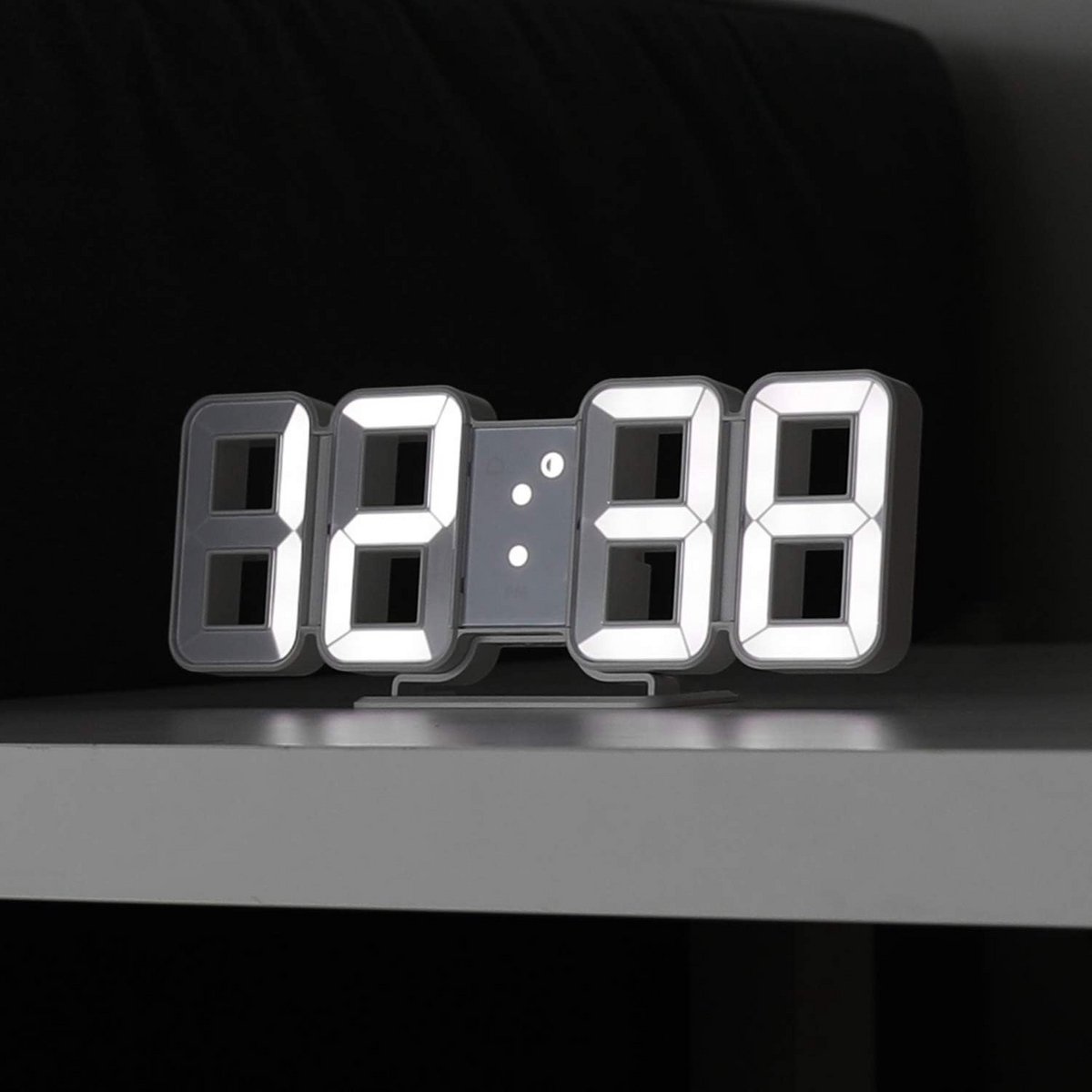 Digitale LED Klok Wit - Mini Formaat met Alarm, Datum en Temperatuurweergave