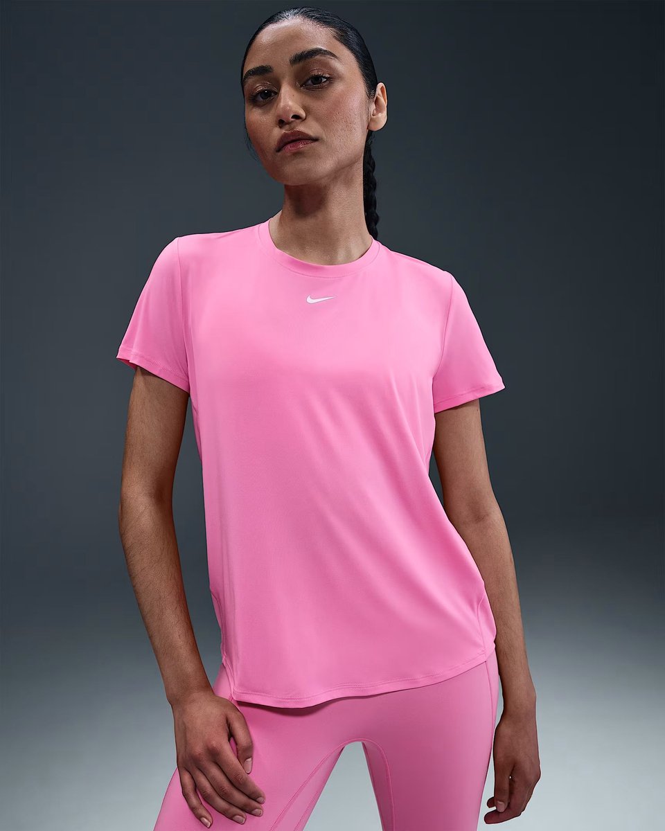 Nike T-Shirt One Classic Dri-FIT Dames Roze