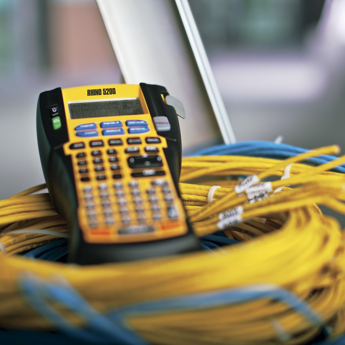 DYMO Rhino 5200: Industriële labelprinter met barcodes thumbnail 3